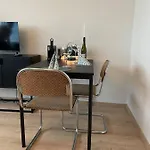 Appartamento Strauss Near Bs-hauptbahnhof
